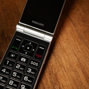 Maxcom MM835 Fioletowy - 196420