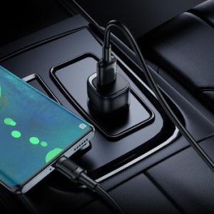 Ładowarka samochodowa USB  Borofone BZ34 Cloud QC 3.0 18W z kablem USB na Typ C Czarny - 183257