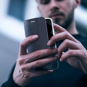 Sensitive Book Xiaomi Redmi A5 ( 173,3 x 79,4 x 8,26) Czarny - 192140